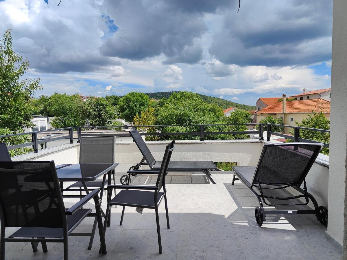 Apartments Grape Пироваць Екстер'єр фото