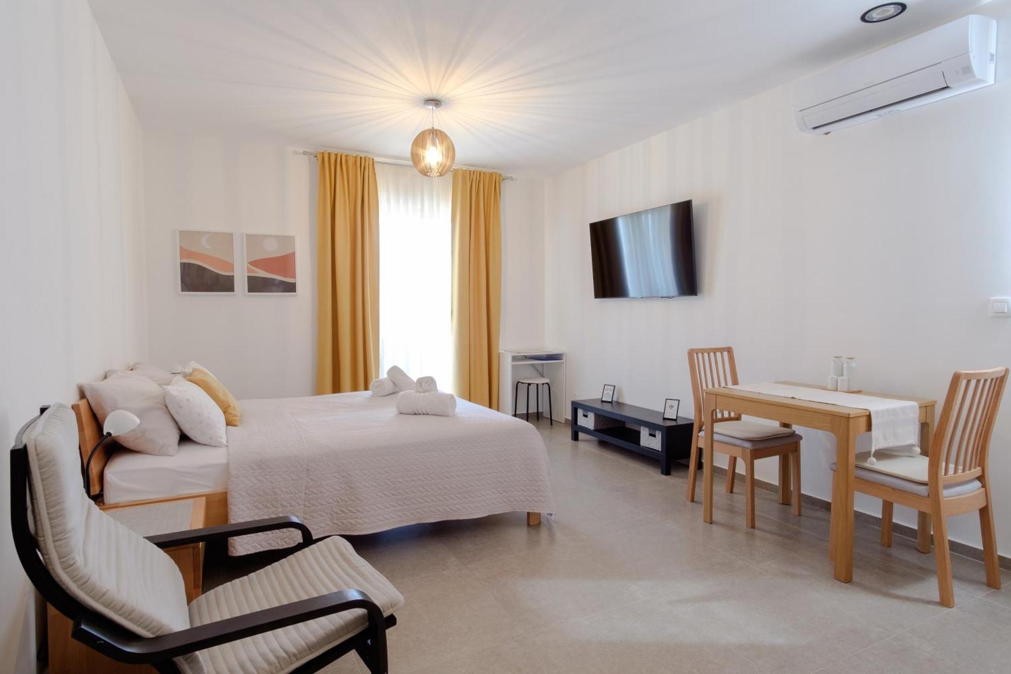 Apartments Grape Пироваць Екстер'єр фото